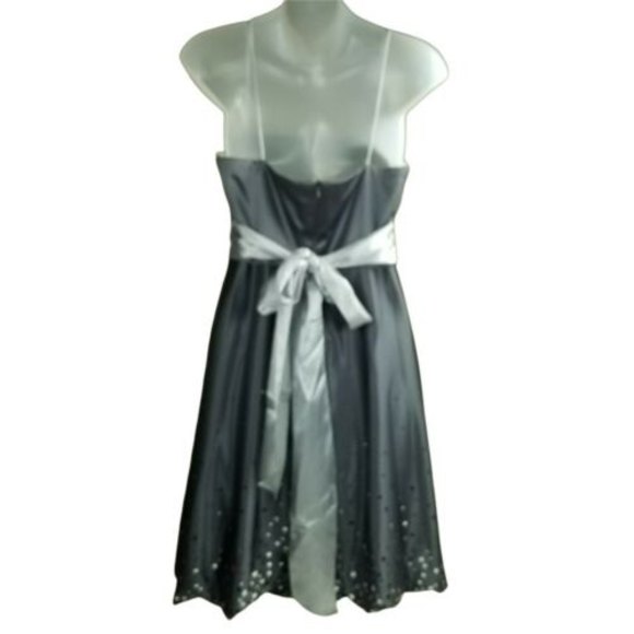 Dressbarn Cocktail Dress Woman Sz 8 M Gray Silver Dots Sleeveless Bubble Knee - Picture 2 of 12